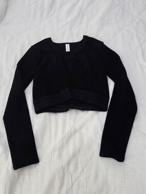 Black Long Sleeve Cropped Top